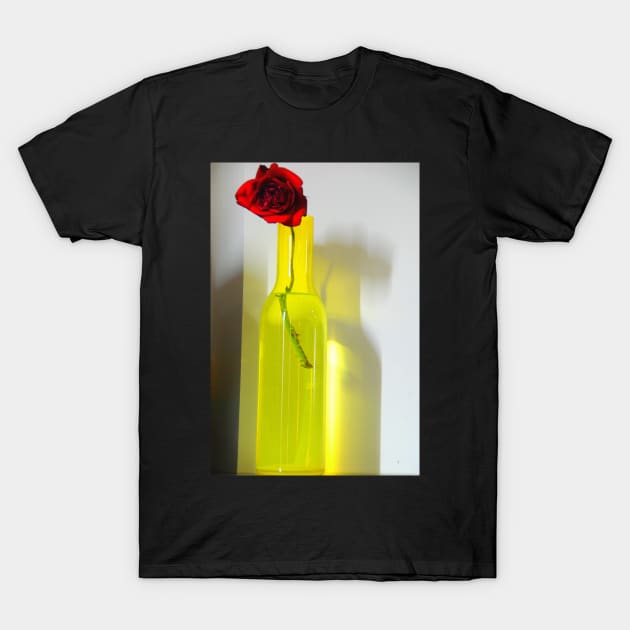 Red alone. T-Shirt by rollier